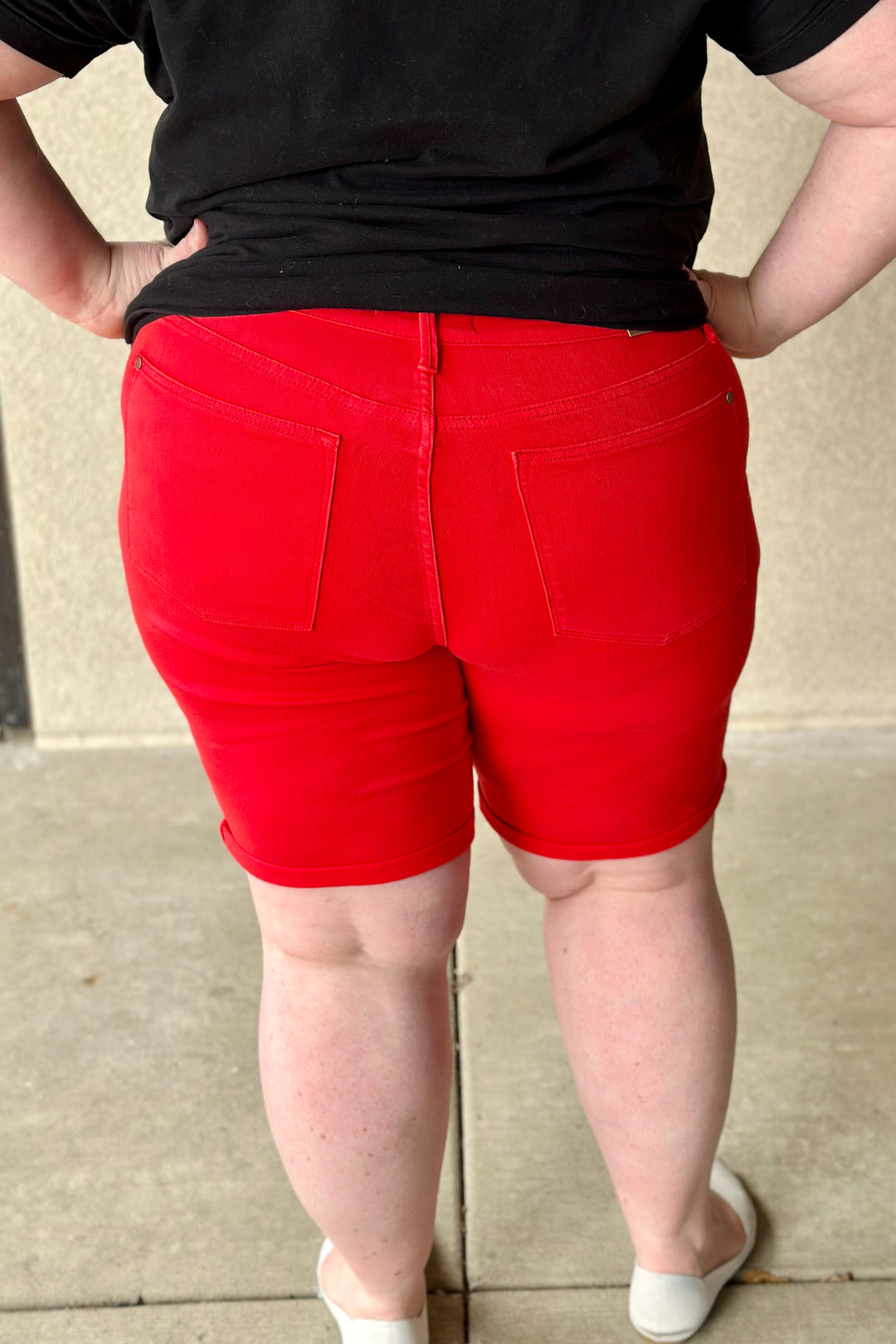 Evelyn Tummy Control Bermuda Shorts - Red