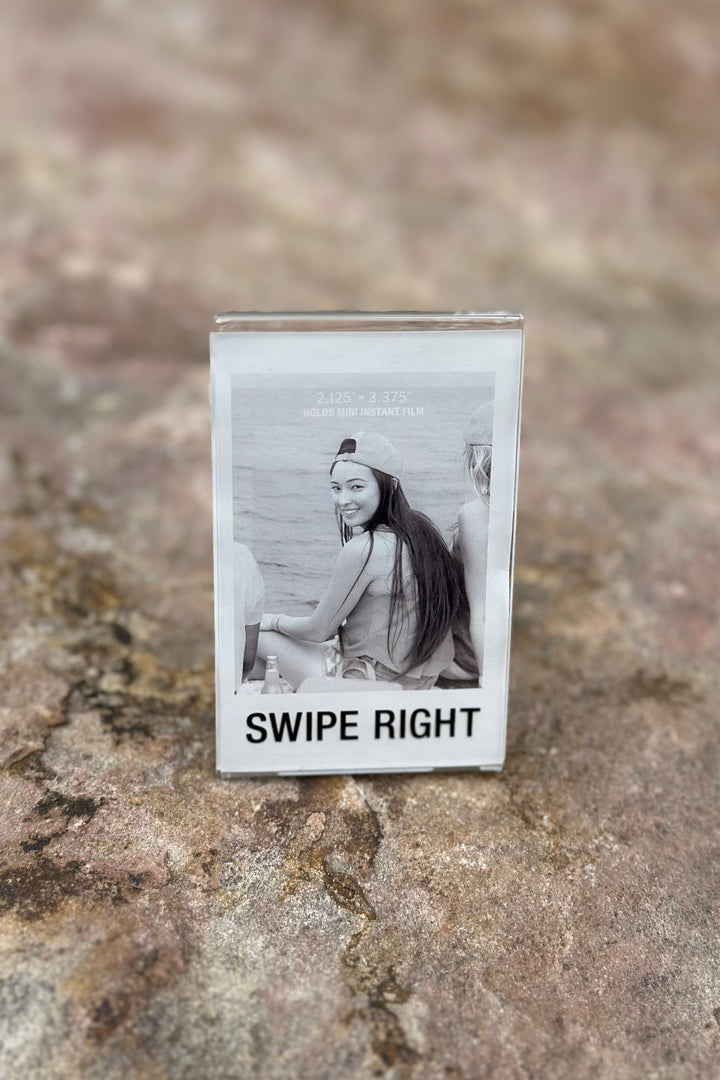 Swipe Right Picture Frame