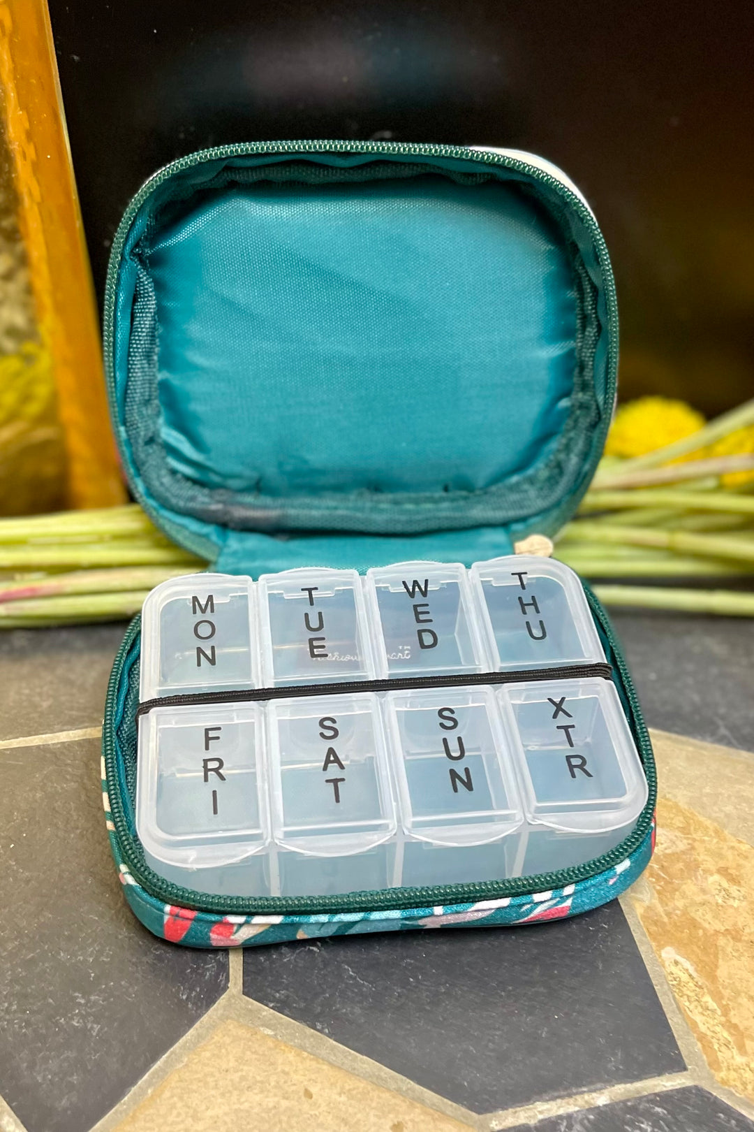 Wellness Keeper Vitamin Case - Canyon