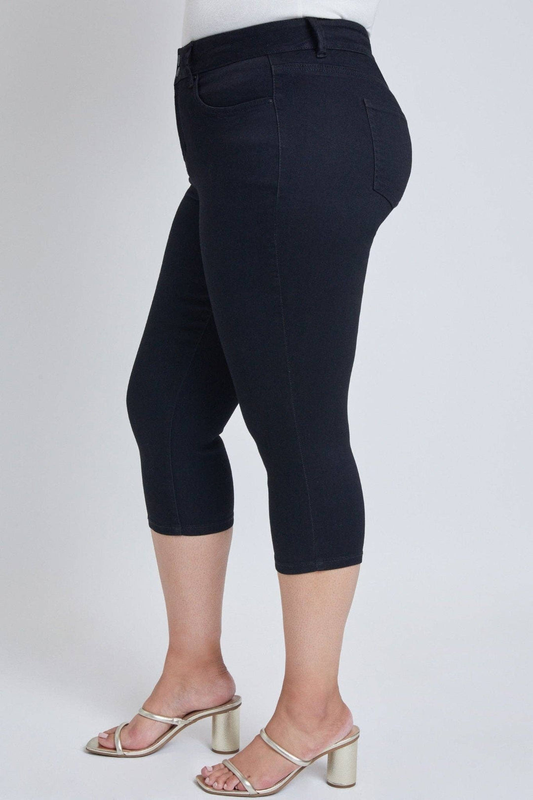 Tabitha Two Button Capri - Black