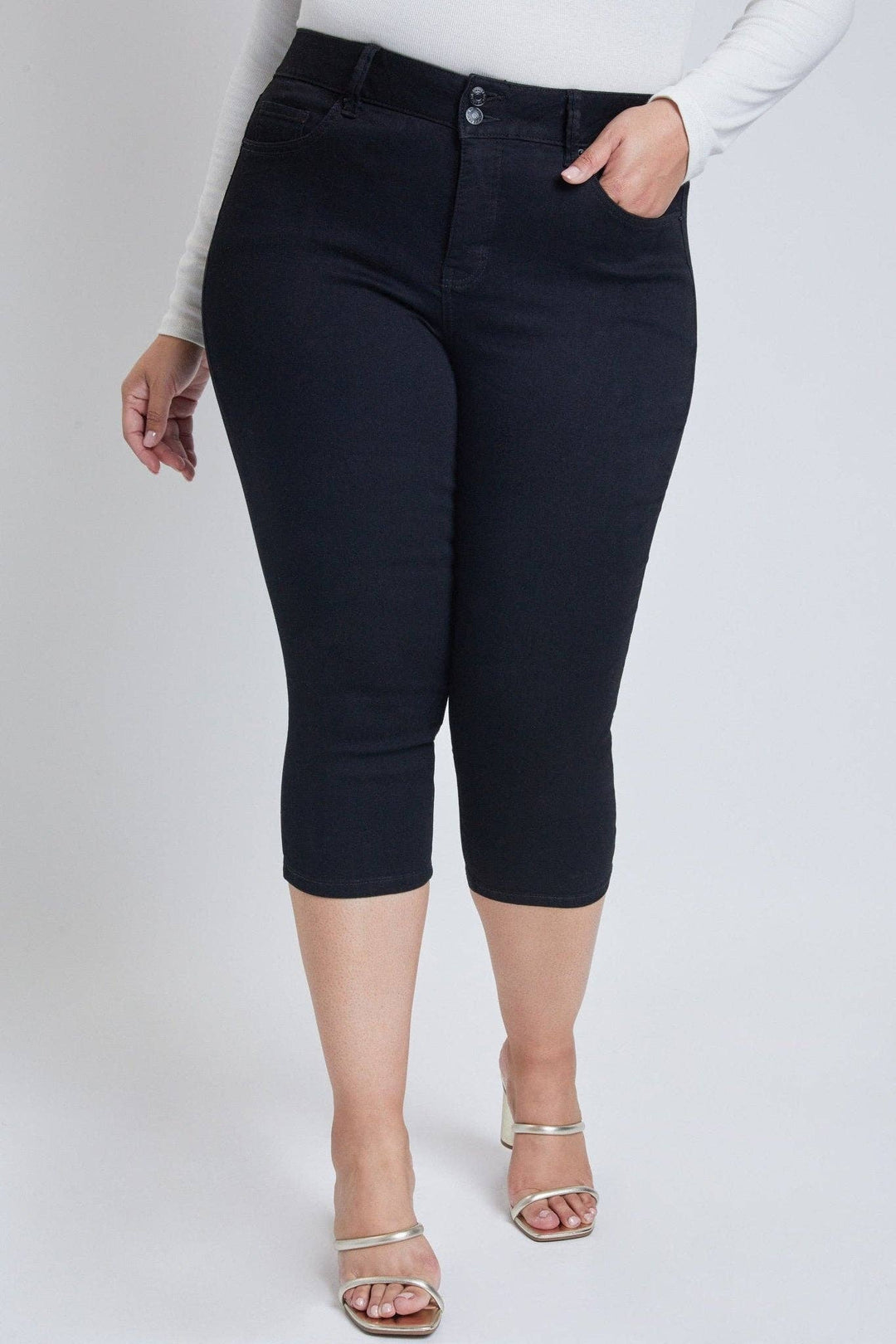 Tabitha Two Button Capri - Black