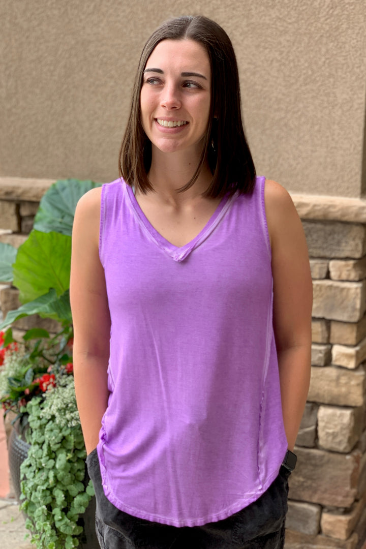 Peggy Sleeveless V-Neck Top - Bright Lavender