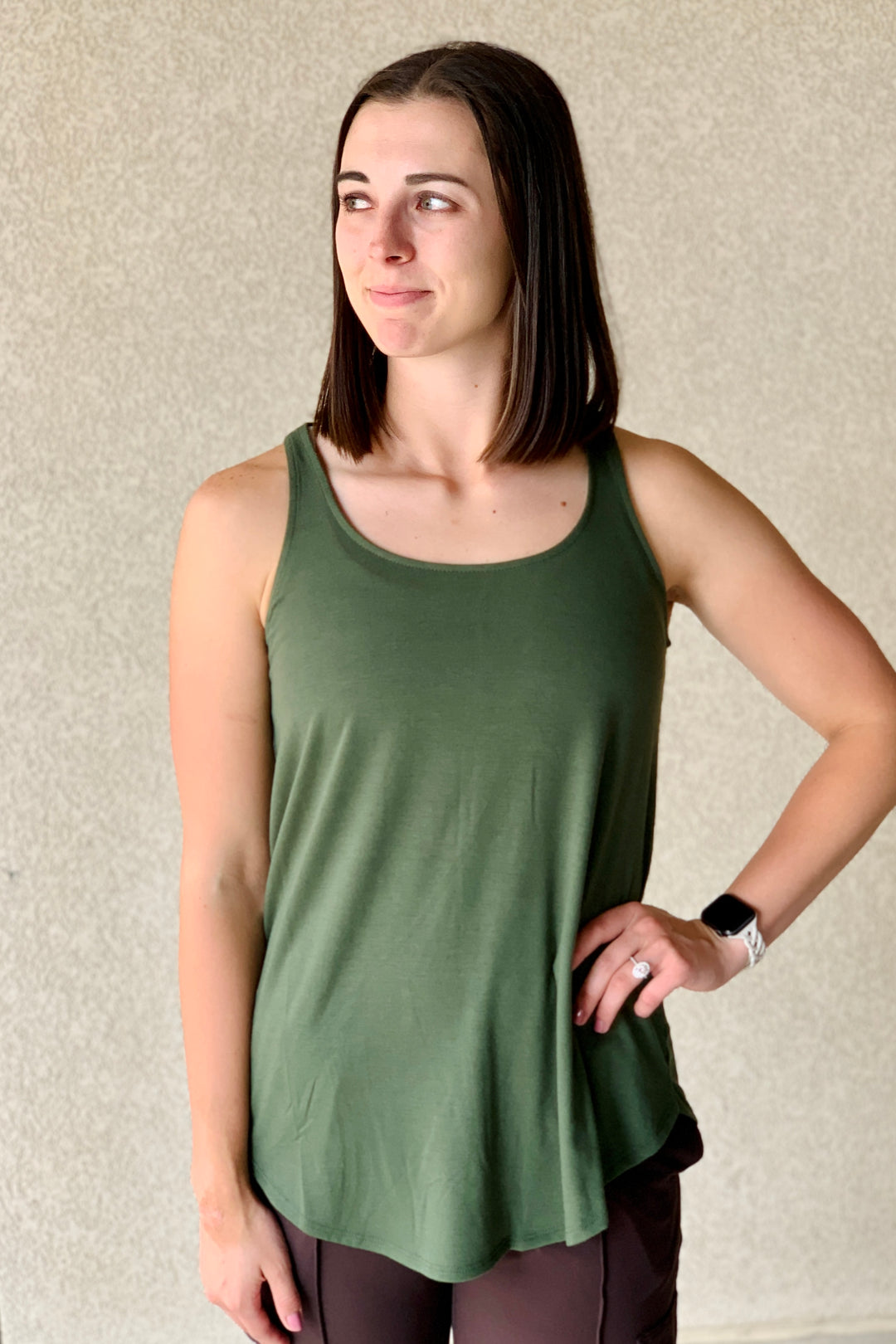 Della Rounded Hem Tank Top - Army Green