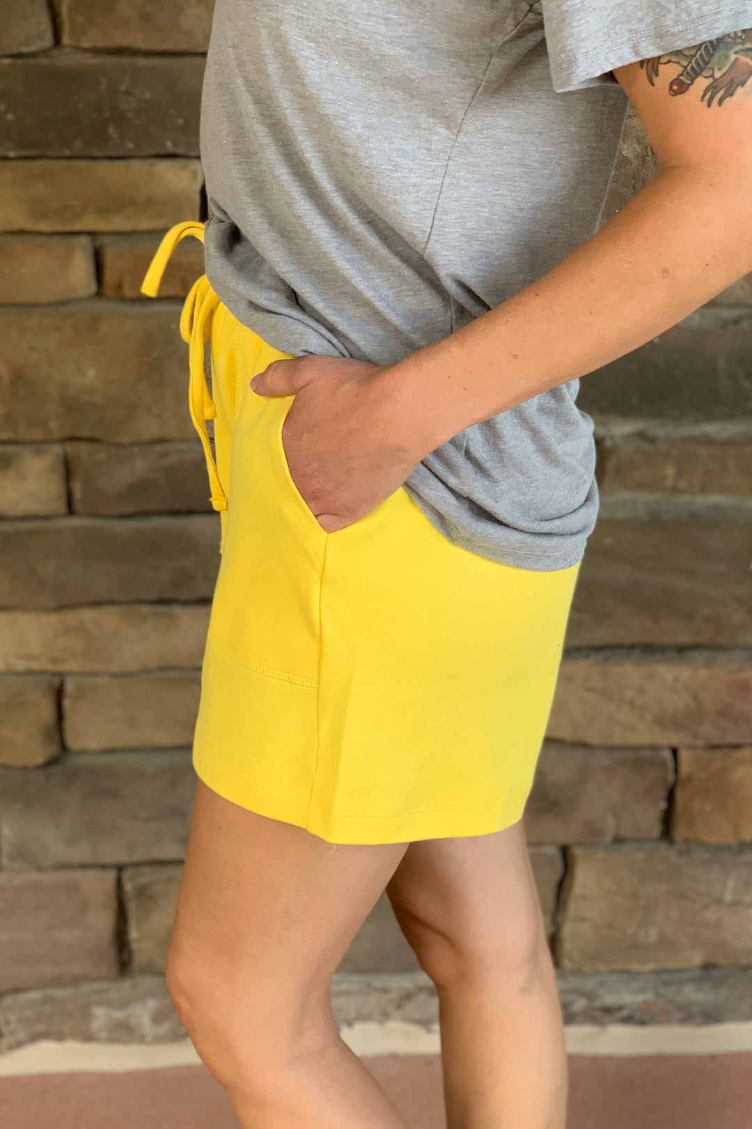 Beth Cotton Drawstring Shorts - Yellow