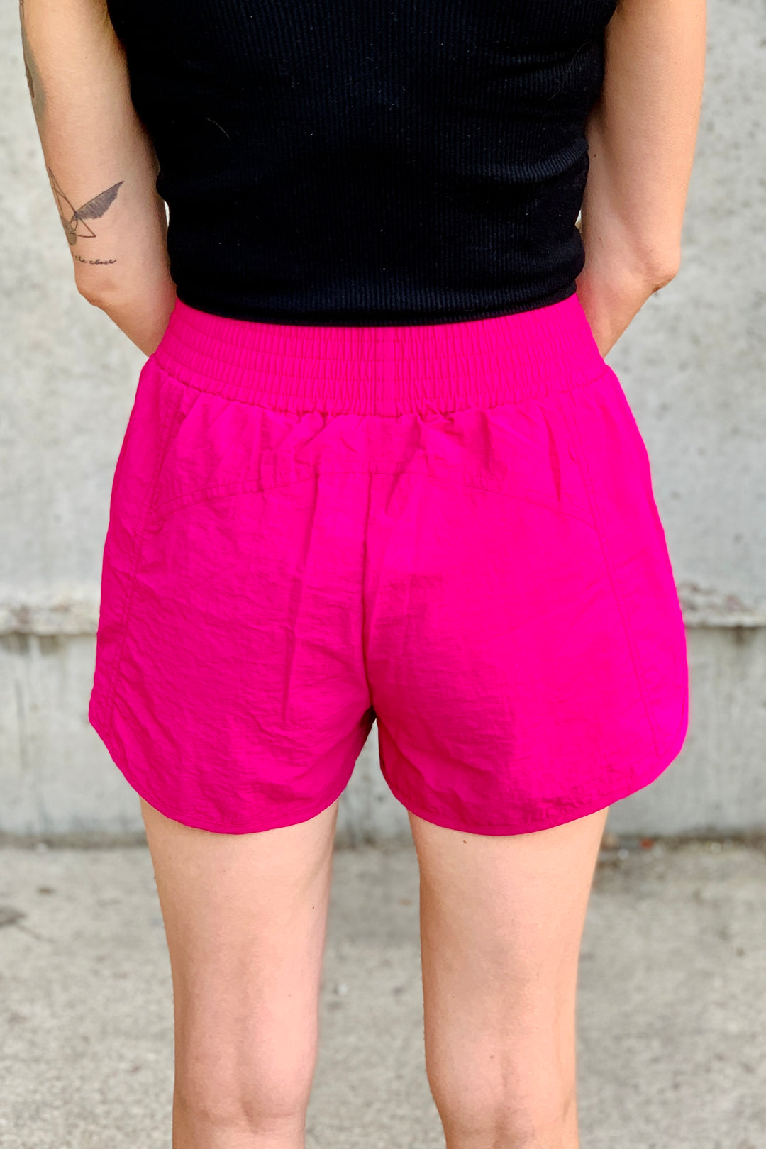 Waverly Windbreaker Shorts - Magenta